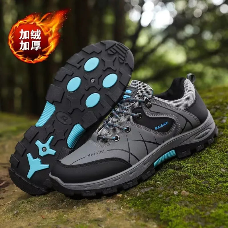 Chaussures de randonnée MAISIKE noires